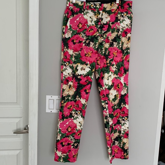 BNWT - Picture 1 of 4